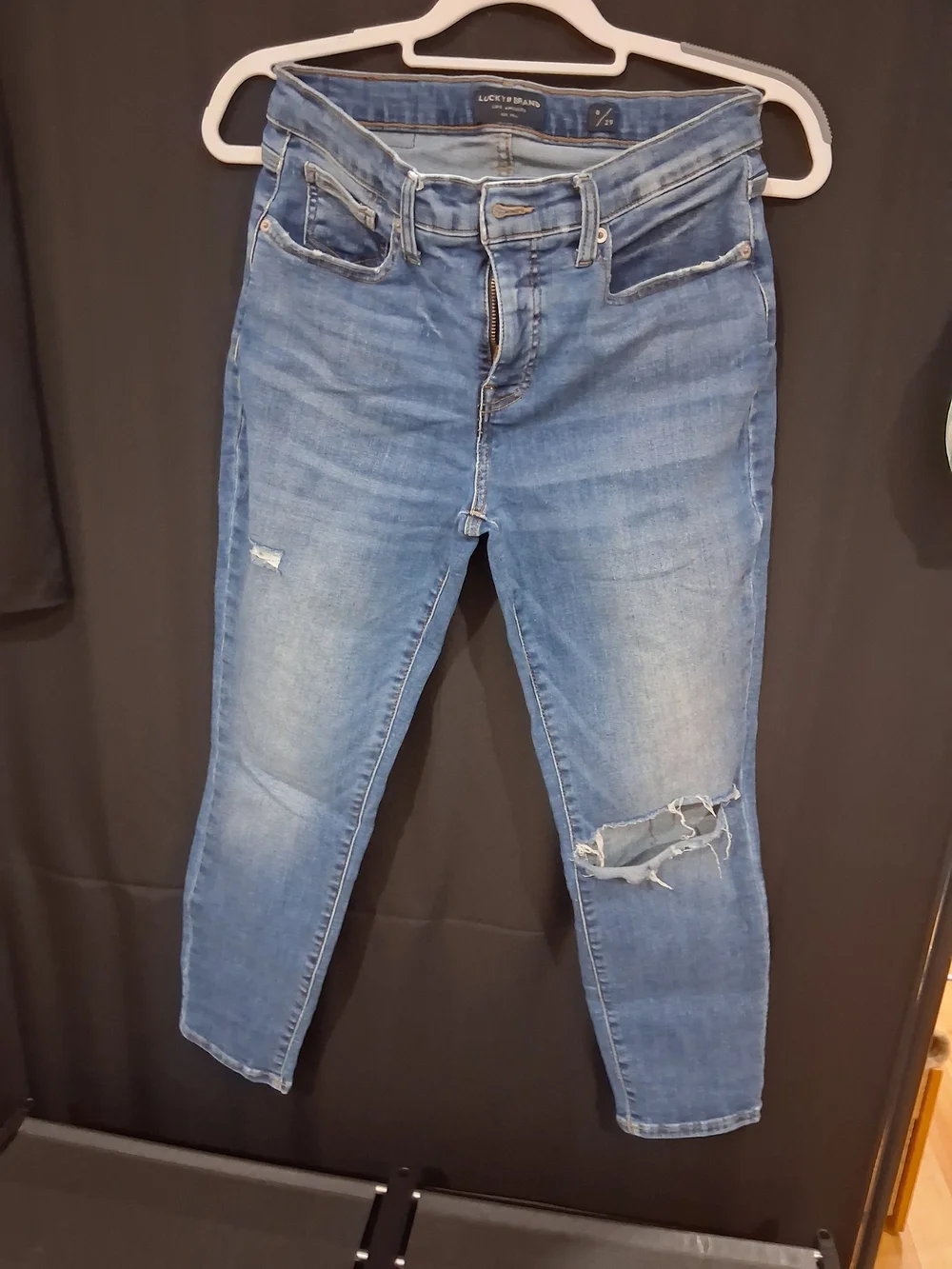 Lucky Brand Women's Medium Blue Ripped Skinny Jeans